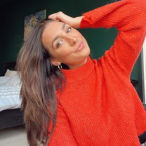 Meet your Posher, Mara